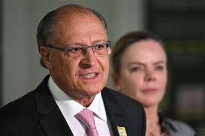 Geraldo Alckmin - Net Worth, Age, Height, Birthday, Bio, Wiki!