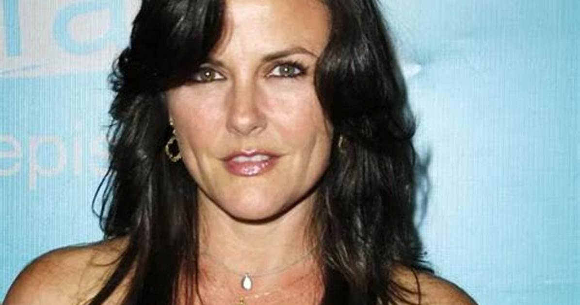 Gia Carides - Net Worth, Age, Height, Birthday, Bio, Wiki!