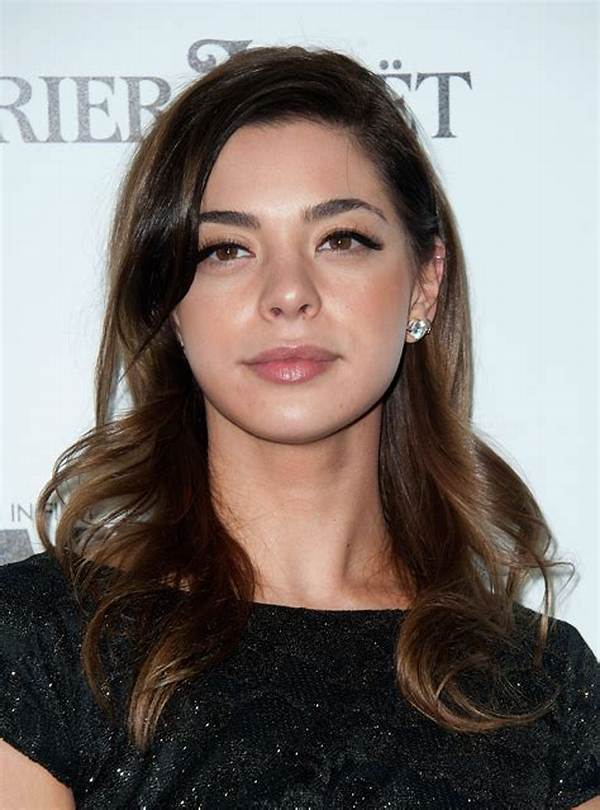 Gia Gotham - Net Worth, Age, Height, Birthday, Bio, Wiki!