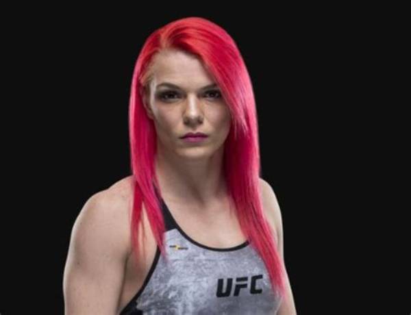 Gillian Robertson Net Worth, Age, Height, Bio, Birthday, Wiki!