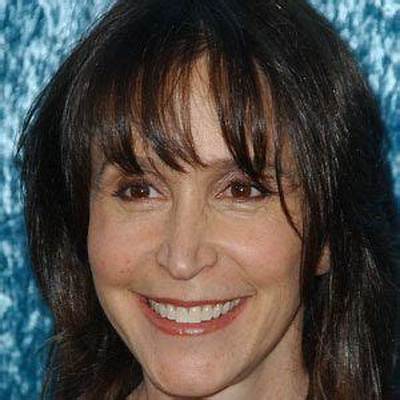 Gina Hecht Net Worth 2024, Age, Height, Bio, Birthday, Wiki!