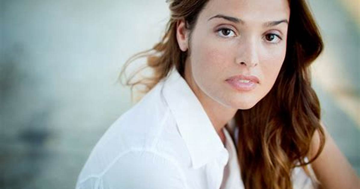 Gloria Votsis - Net Worth, Age, Height, Birthday, Bio, Wiki!