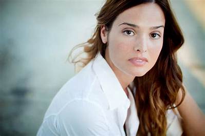 Gloria Votsis - Net Worth, Age, Height, Birthday, Bio, Wiki!