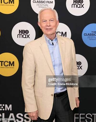 Gordon Gebert Net Worth, Age, Height, Bio, Birthday, Wiki!