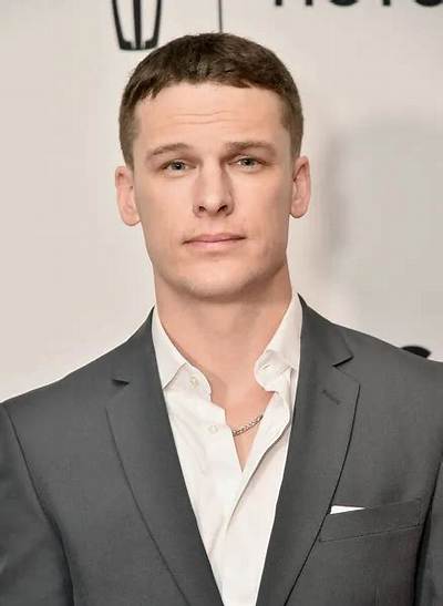 Grant Harvey - Net Worth, Age, Height, Birthday, Bio, Wiki!