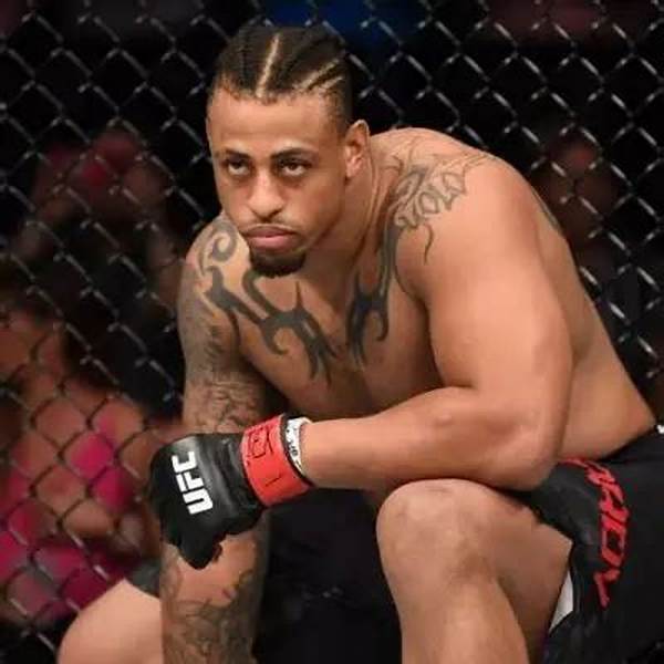 Greg Hardy Net Worth, Age, Height, Bio, Birthday, Wiki!
