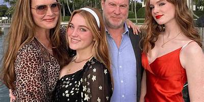 Grier Hammond Henchy Net Worth, Age, Height, Bio, Birthday, Wiki!