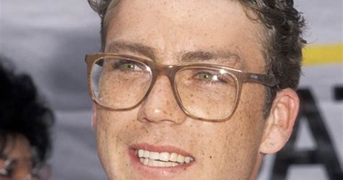 Griffin O'neal - Net Worth, Age, Height, Birthday, Bio, Wiki!