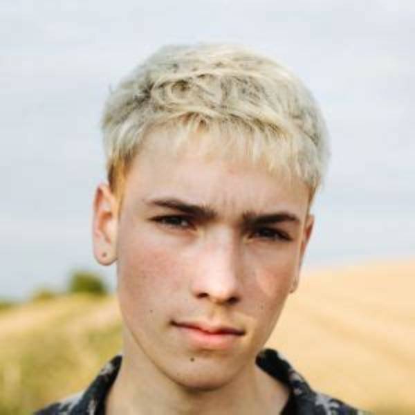 Gus Dapperton Net Worth, Age, Height, Bio, Birthday, Wiki!
