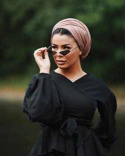 Habiba Da Silva Net Worth, Age, Height, Bio, Birthday, Wiki!