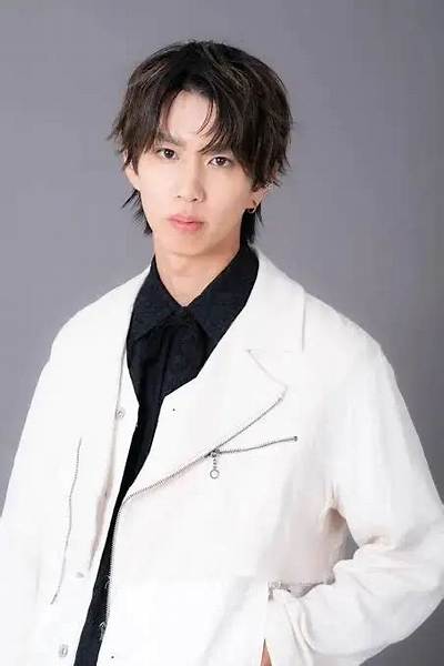Hajime Syacho - Net Worth, Age, Height, Birthday, Bio, Wiki!