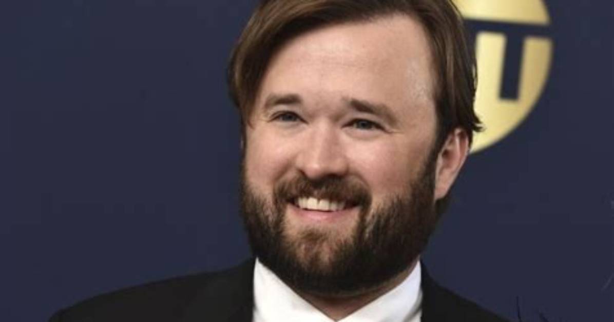 Haley Joel Osment Net Worth 2024, Age, Height, Bio, Birthday, Wiki!