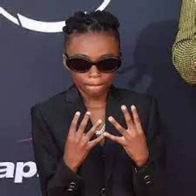 Halo Epps - Net Worth, Age, Height, Birthday, Bio, Wiki!