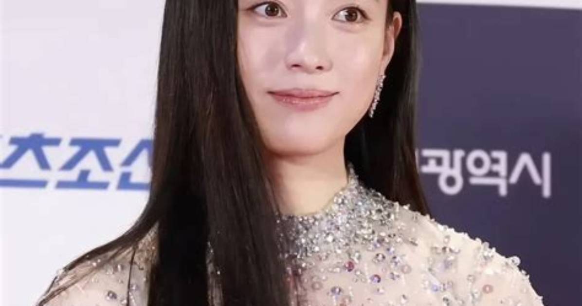 Han Hyo-Joo - Net Worth, Age, Height, Birthday, Bio, Wiki!