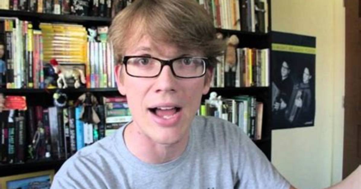 Hank Green Net Worth, Age, Height, Bio, Birthday, Wiki!