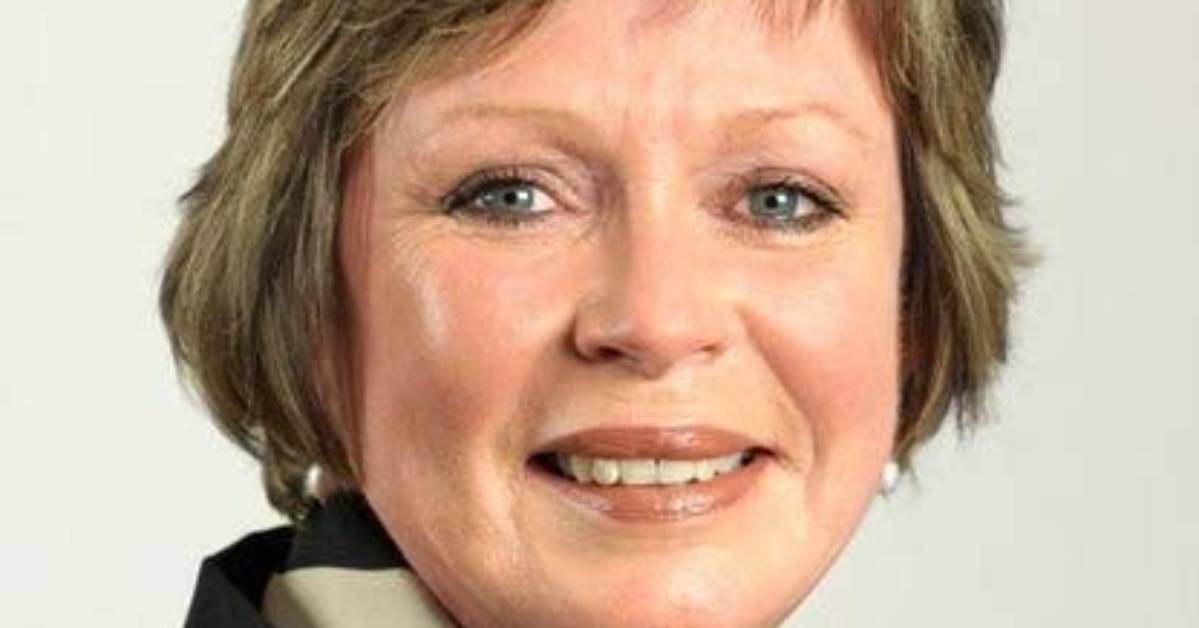 Hanni Toosbuy Kasprzak - Net Worth, Age, Height, Birthday, Bio, Wiki!