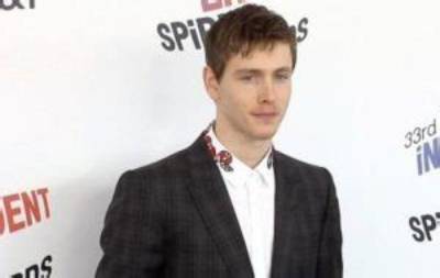Harris Dickinson - Net Worth, Age, Height, Birthday, Bio, Wiki!