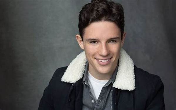 Harry Collett Net Worth 2024, Age, Height, Bio, Birthday, Wiki!