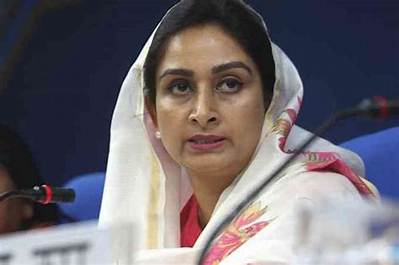 Harsimrat Kaur Badal - Net Worth, Age, Height, Birthday, Bio, Wiki!