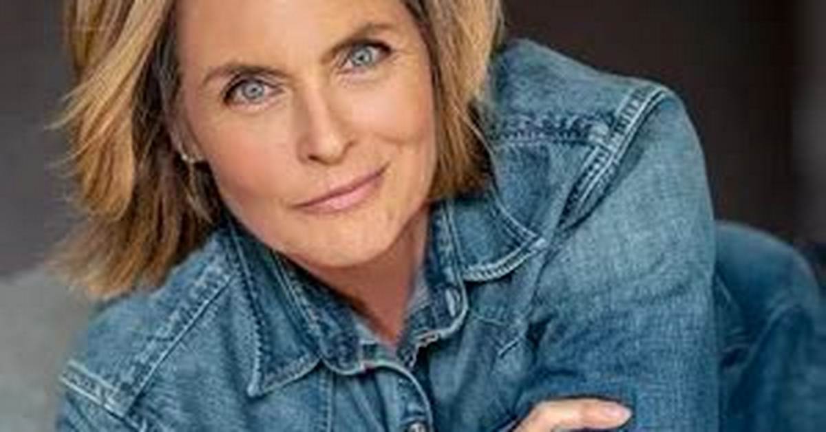 Hayley Alexis - Net Worth, Age, Height, Birthday, Bio, Wiki!