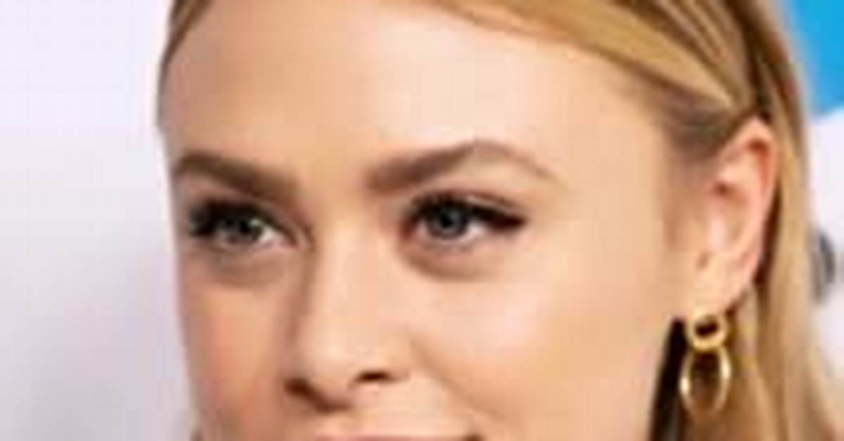 Hayley Erin Net Worth, Age, Height, Bio, Birthday, Wiki!