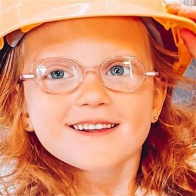 Hazel Busby Net Worth, Age, Height, Bio, Birthday, Wiki!