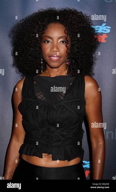 Heather Headley Net Worth, Age, Height, Bio, Birthday, Wiki!