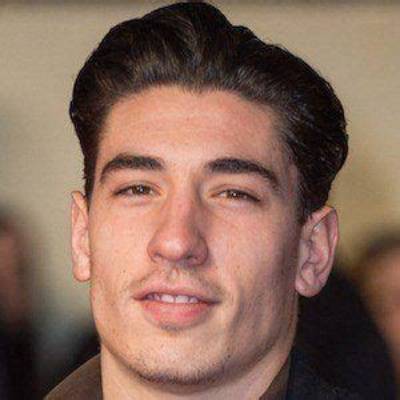 Hector Bellerin - Net Worth, Age, Height, Birthday, Bio, Wiki!