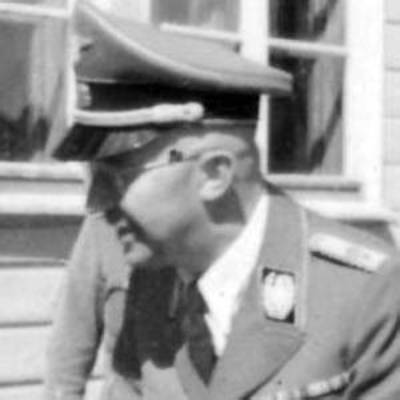 Heinrich Himmler Net Worth, Age, Height, Bio, Birthday, Wiki!