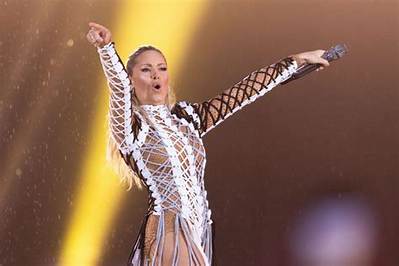 Helene Fischer Net Worth, Age, Height, Bio, Birthday, Wiki!