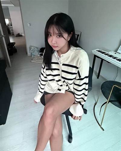 Heo Chan-Mi - Net Worth, Age, Height, Birthday, Bio, Wiki!