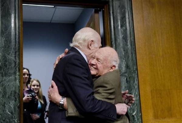 Herb Kohl Net Worth, Age, Height, Bio, Birthday, Wiki!