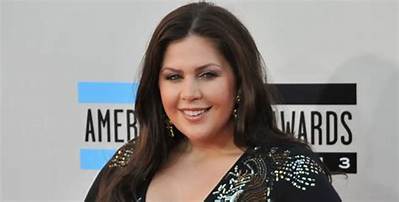 Hillary Scott - Net Worth, Age, Height, Birthday, Bio, Wiki!