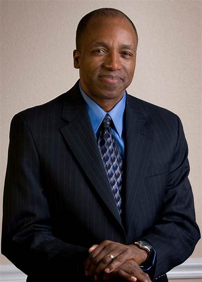 Hilly Hicks Jr. - Net Worth, Age, Height, Birthday, Bio, Wiki!