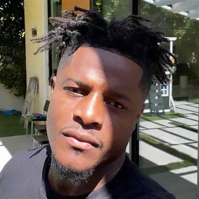 Hino Ehikhamenor - Net Worth, Age, Height, Birthday, Bio, Wiki!