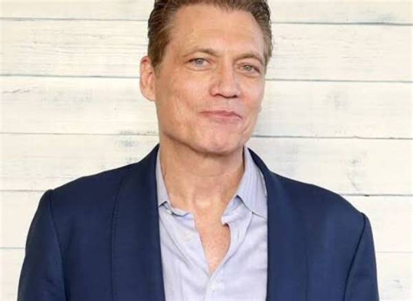 Holt Mccallany Net Worth, Age, Height, Bio, Birthday, Wiki!