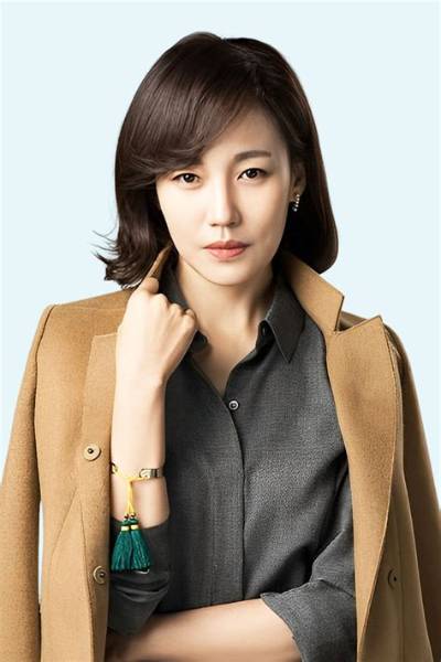 Hong Jin-Kyung - Net Worth, Age, Height, Birthday, Bio, Wiki!