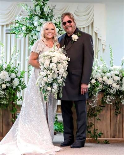 Howard Ahmanson Jr. - Net Worth, Age, Height, Birthday, Bio, Wiki!