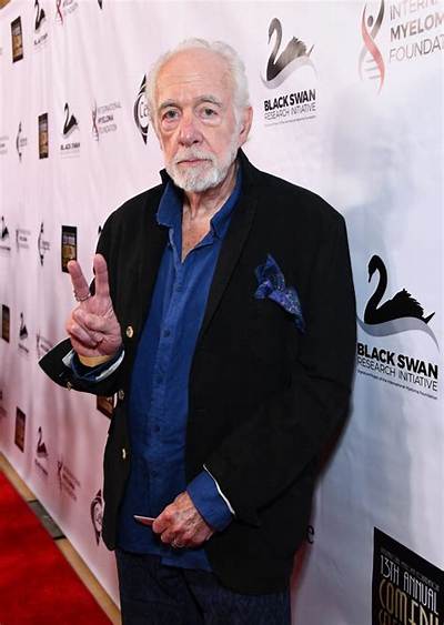 Howard Hesseman Net Worth, Age, Height, Bio, Birthday, Wiki!