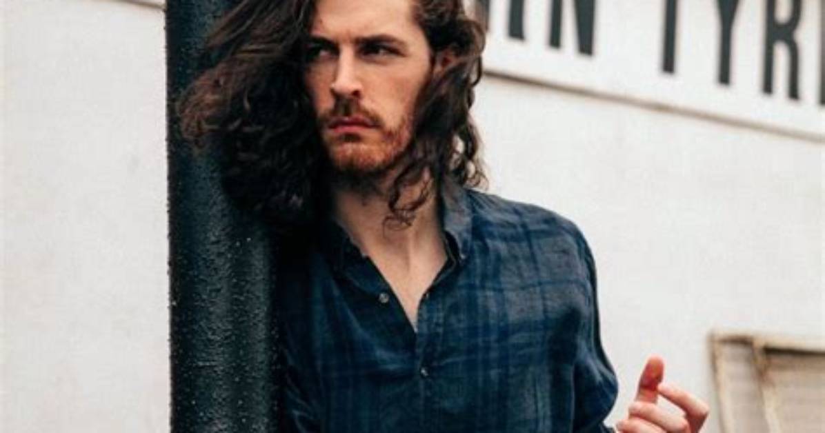 Hozier Net Worth, Age, Height, Bio, Birthday, Wiki!