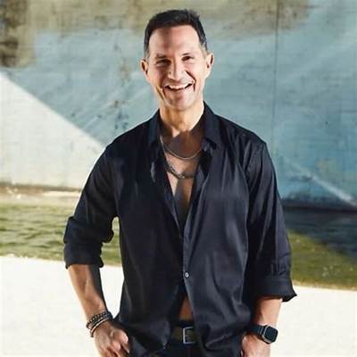Hugo De La Barreda Net Worth, Age, Height, Bio, Birthday, Wiki!