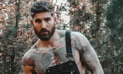 Hunter Bradley - Net Worth, Age, Height, Birthday, Bio, Wiki!
