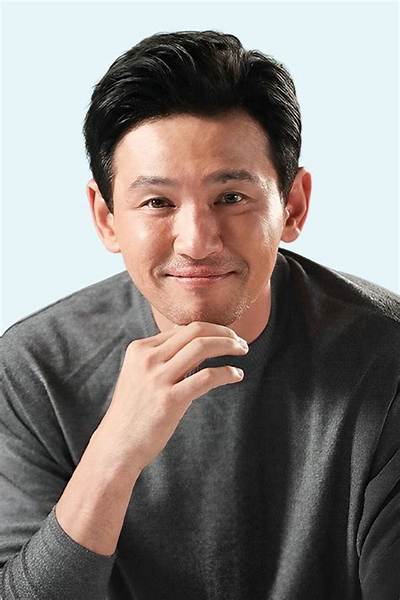 Hwang Jung-Min Net Worth, Age, Height, Bio, Birthday, Wiki!