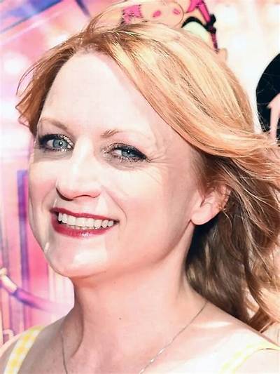 Hynden Walch Net Worth 2024, Age, Height, Bio, Birthday, Wiki!