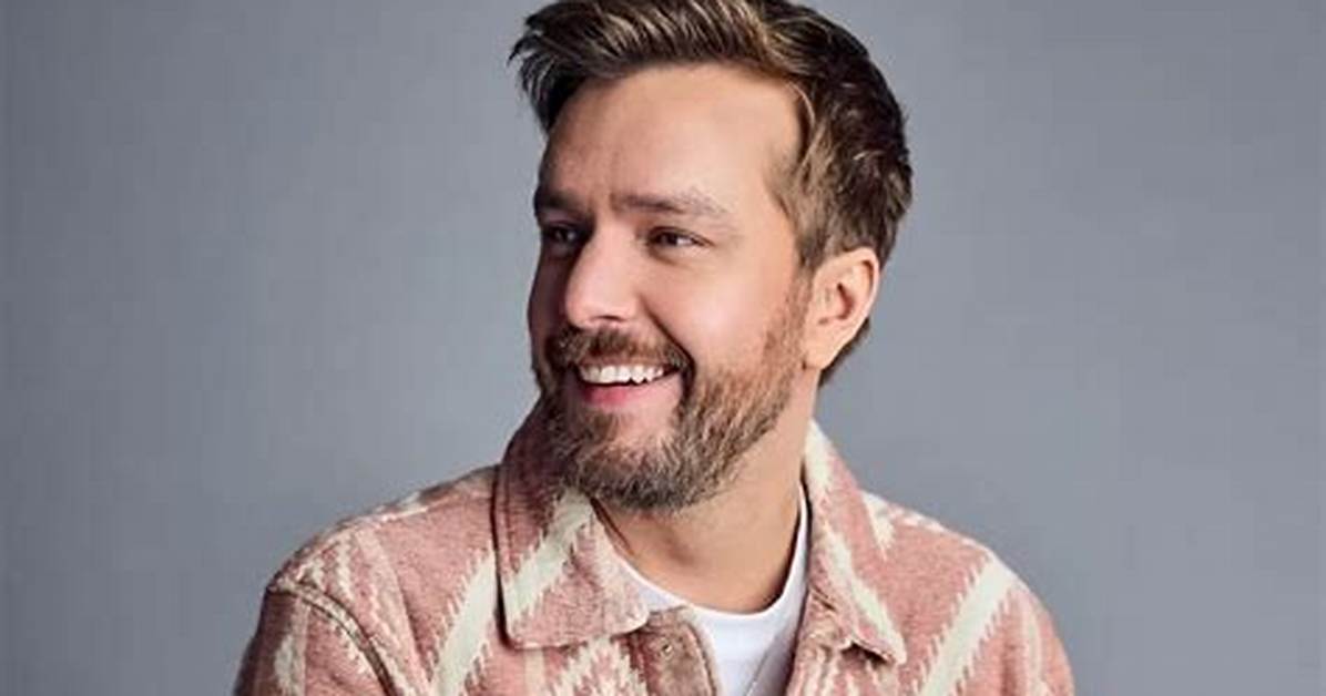 Iain Stirling - Net Worth, Age, Height, Birthday, Bio, Wiki!