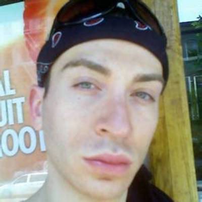 Ian Benardo Net Worth, Age, Height, Bio, Birthday, Wiki!