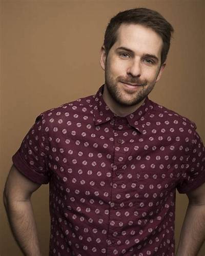 Ian Spear Net Worth 2024, Age, Height, Bio, Birthday, Wiki!