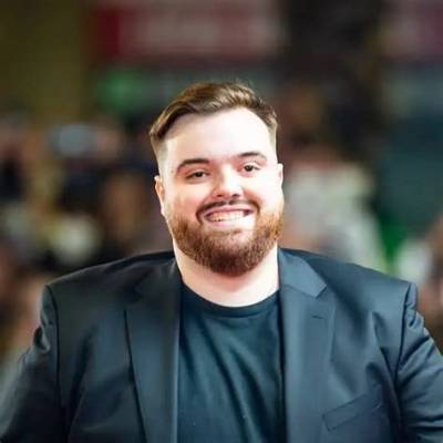 Ibai Llanos Net Worth, Age, Height, Bio, Birthday, Wiki!