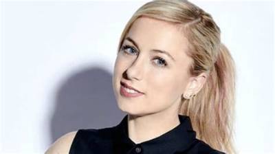Iliza Shlesinger Net Worth, Age, Height, Bio, Birthday, Wiki!