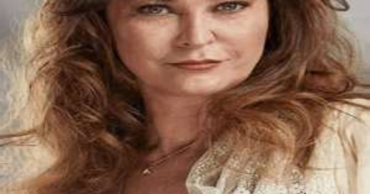 Ipek Tenolcay - Net Worth, Age, Height, Birthday, Bio, Wiki!